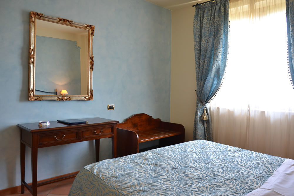 Villa Luigi Hotel & Restaurant Nuova Gestione Villa Rosa Di Martinsicuro Kültér fotó
