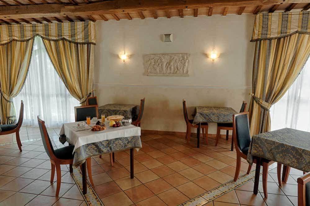 Villa Luigi Hotel & Restaurant Nuova Gestione Villa Rosa Di Martinsicuro Kültér fotó