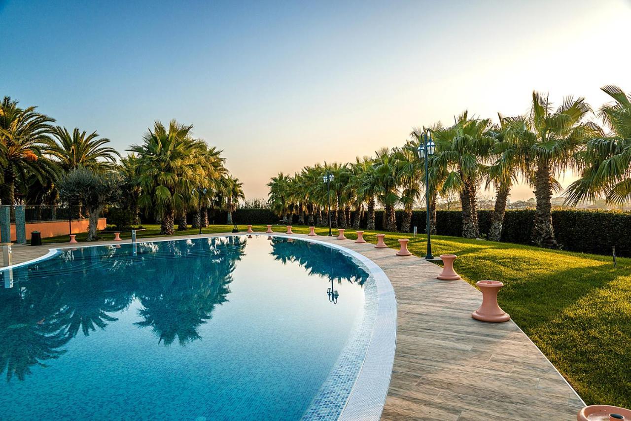 Villa Luigi Hotel & Restaurant Nuova Gestione Villa Rosa Di Martinsicuro Kültér fotó
