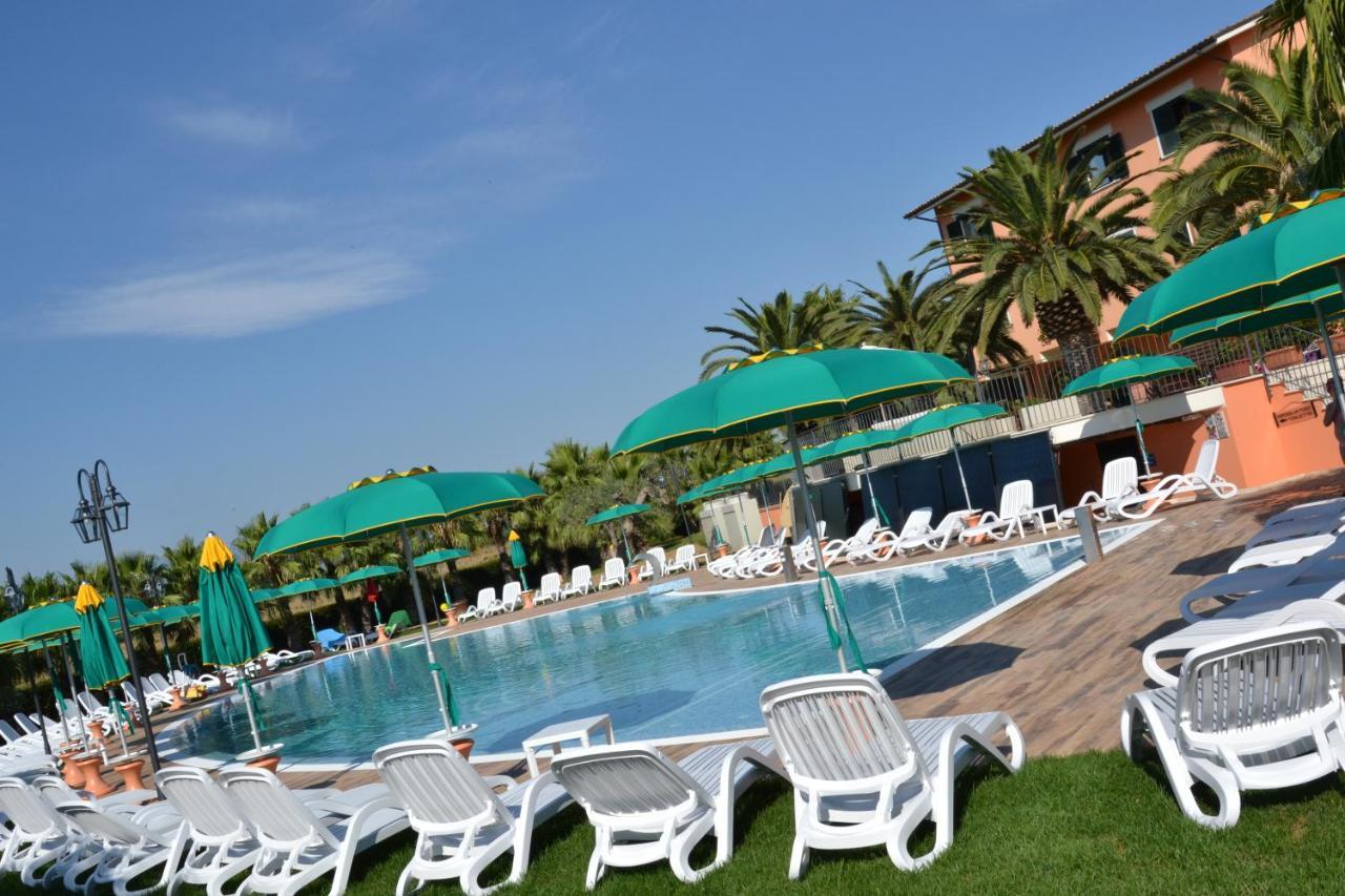Villa Luigi Hotel & Restaurant Nuova Gestione Villa Rosa Di Martinsicuro Kültér fotó