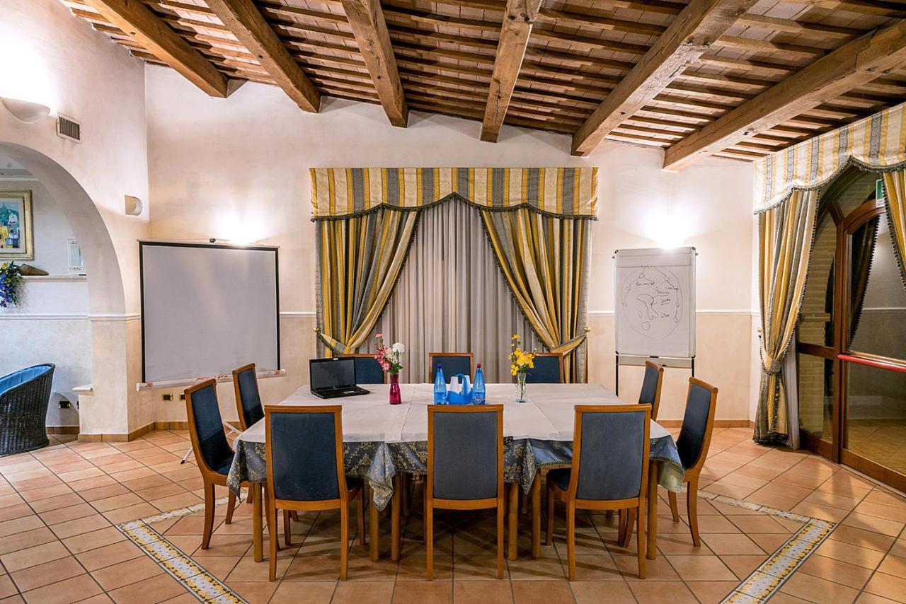 Villa Luigi Hotel & Restaurant Nuova Gestione Villa Rosa Di Martinsicuro Kültér fotó